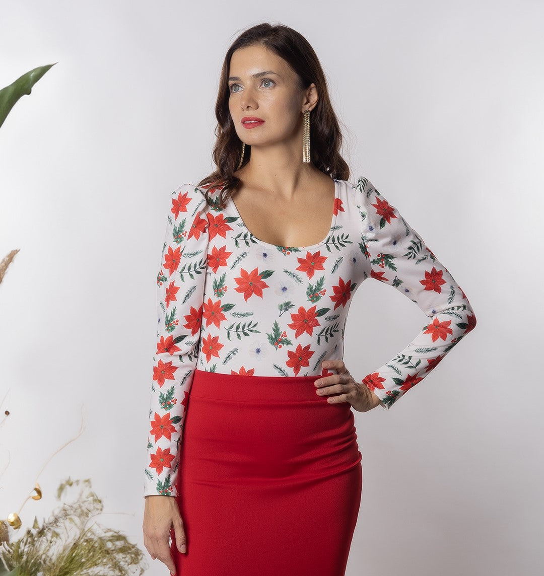 Body de mujer de manga larga y abullonadas en color blanco con flores navideñas